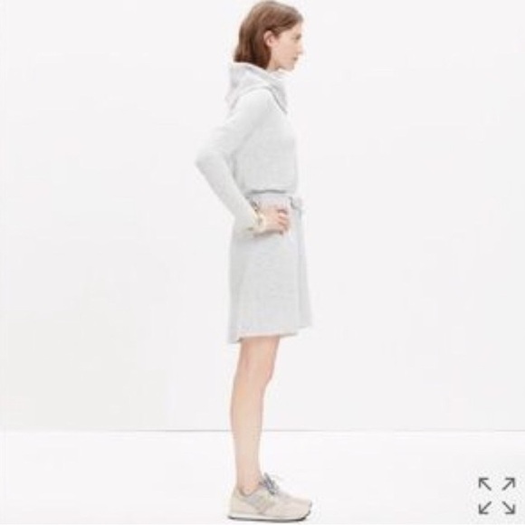 Madewell viewpoint turtleneck sweater-dress - Picture 3 of 8